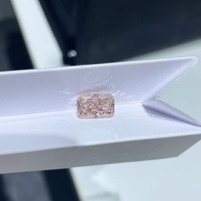 VS2-VVS2 CVD Lab Grown Różowe diamenty 1,5-3,0 ct Promienny szlif brylantowy