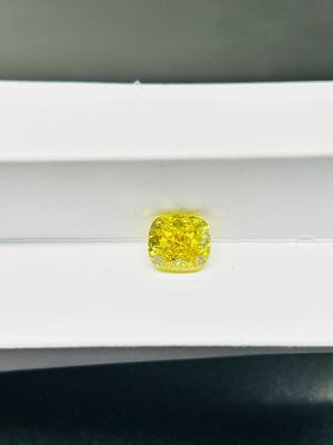 Poduszka 2CTS Loose Lab Utworzono żółty diament z certyfikatem IGI