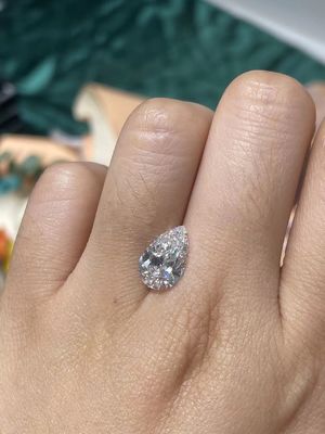 Multi Size CVD Lab Grown Diamond 1.58ct Biała uprawa w kształcie gruszki