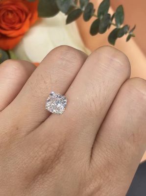 VVS-VS Bezbarwny, 1-karatowy diament o szlifie luźnym z certyfikatem IGI