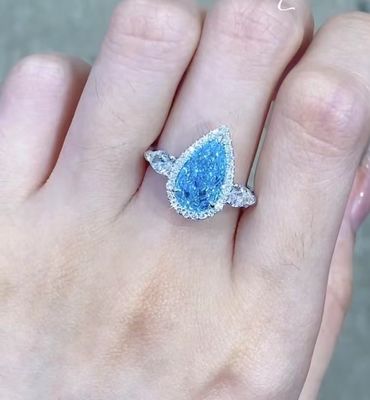 18-karatowe białe złoto CVD pierścionek z brylantem 2,32 ct niebieska gruszka Cut pierścionek zaręczynowy biżuteria