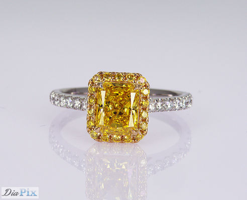 1.1ct Radiant Shape Fancy Vivid Yellow Laboratory Stworzony Pierścień Diamentowy 18K Gold Set