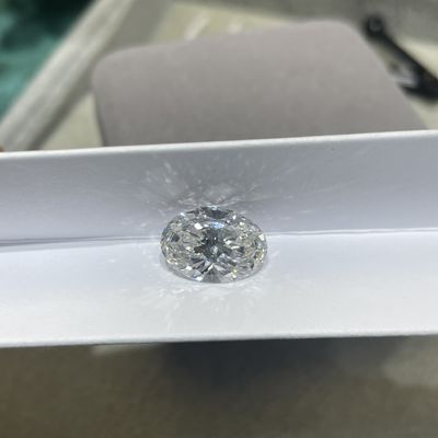 Laboratorium certyfikowane przez IGI Wyprodukowane białe diamenty owalne Brilliant Cut Biały DEF VS-VVS Jasność