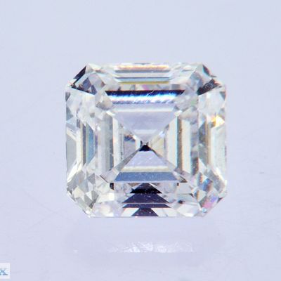 Biały 3,2kt Laboratoryjnie wyhodowany CVD Diamenty kwadratowe Szmaragdowy kształt Asscher Certyfikat IGI
