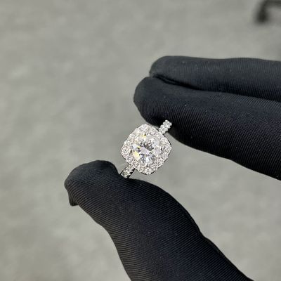 1.008ct Okrągły D/E VVS CVD Biały Pierścień Diamentowy Laboratoryjne Pierścienie Diamentowe z Certyfikatem IGI